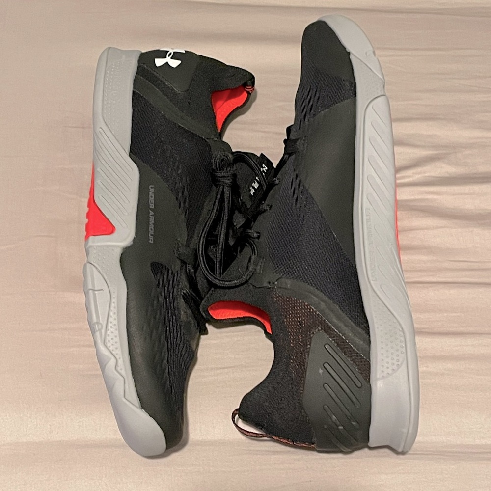 Under armor shoes
